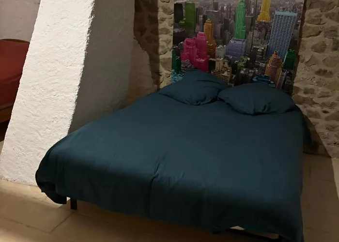 Casa de Férias Maison Typique Auvergne Montel-de-Gelat